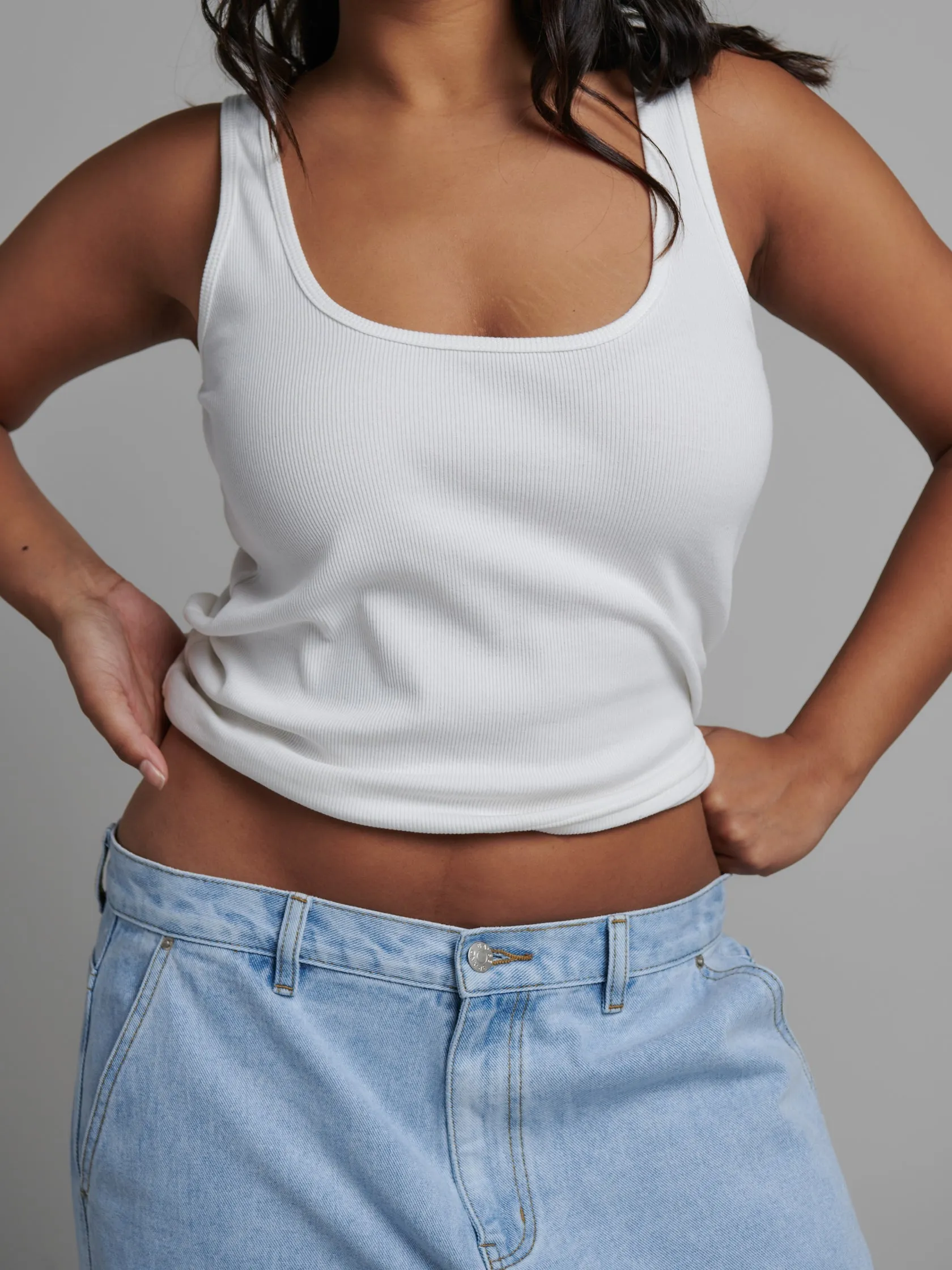 BAYSE BRAND Womens Jordy Tank - White