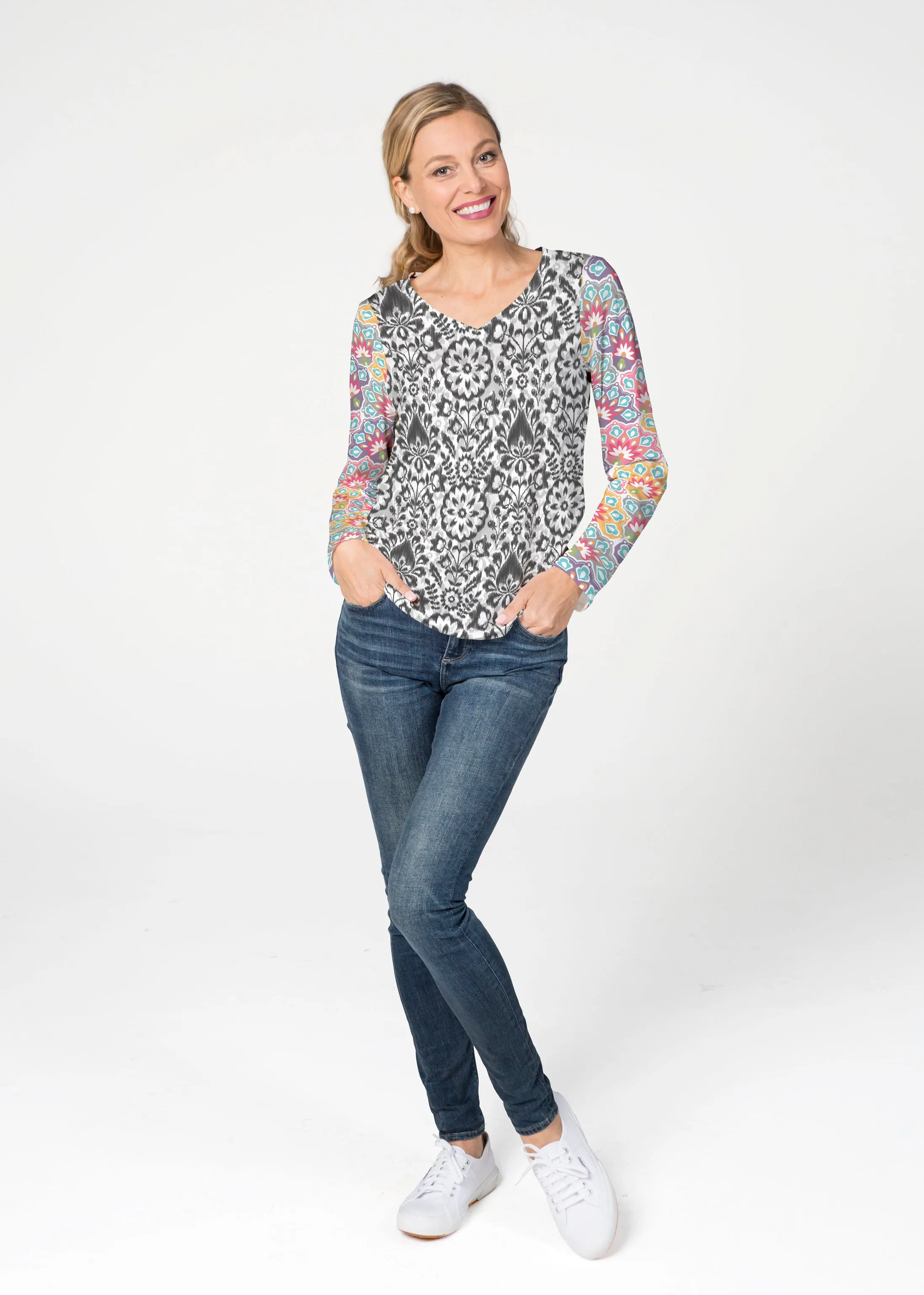 Darling Geo (13382) ~ French Terry V-neck Top