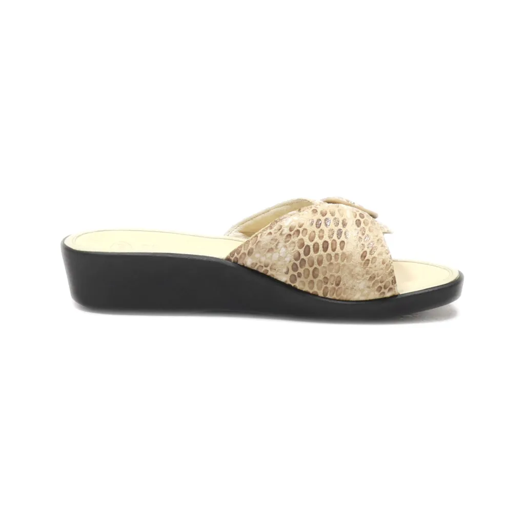 Dr. Scholl'S Wedge Sandals Leather Beige Colour For Women