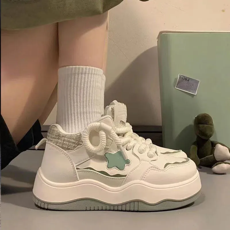 Hnzxzm Autumn New Sports Little White Woman Shoes Burst All the Autumn and Winter Thick Soled Shoes Daddy