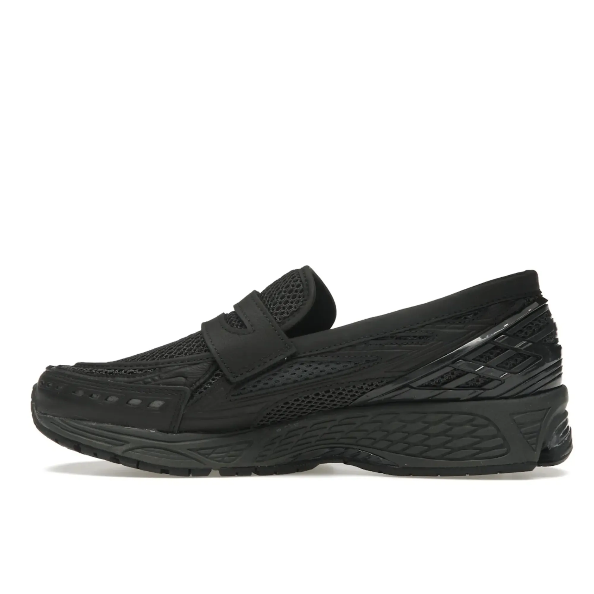 New Balance 1906L "Blacktop Phantom"