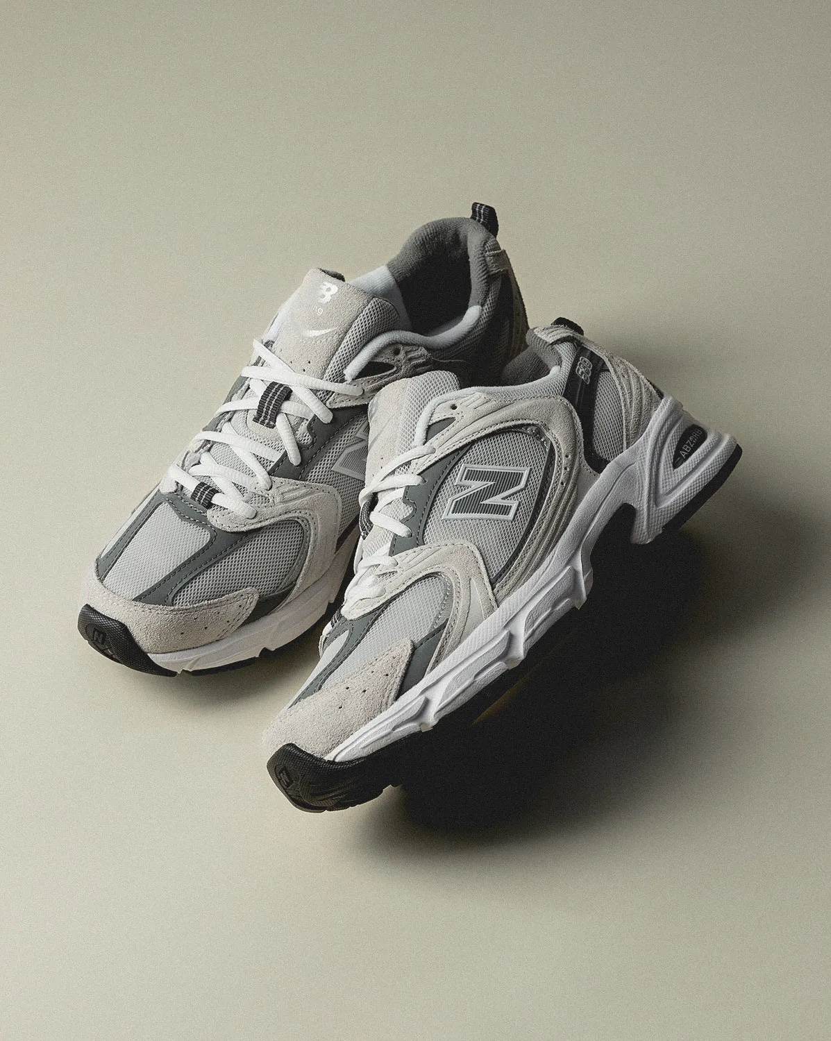 New Balance MR530CB