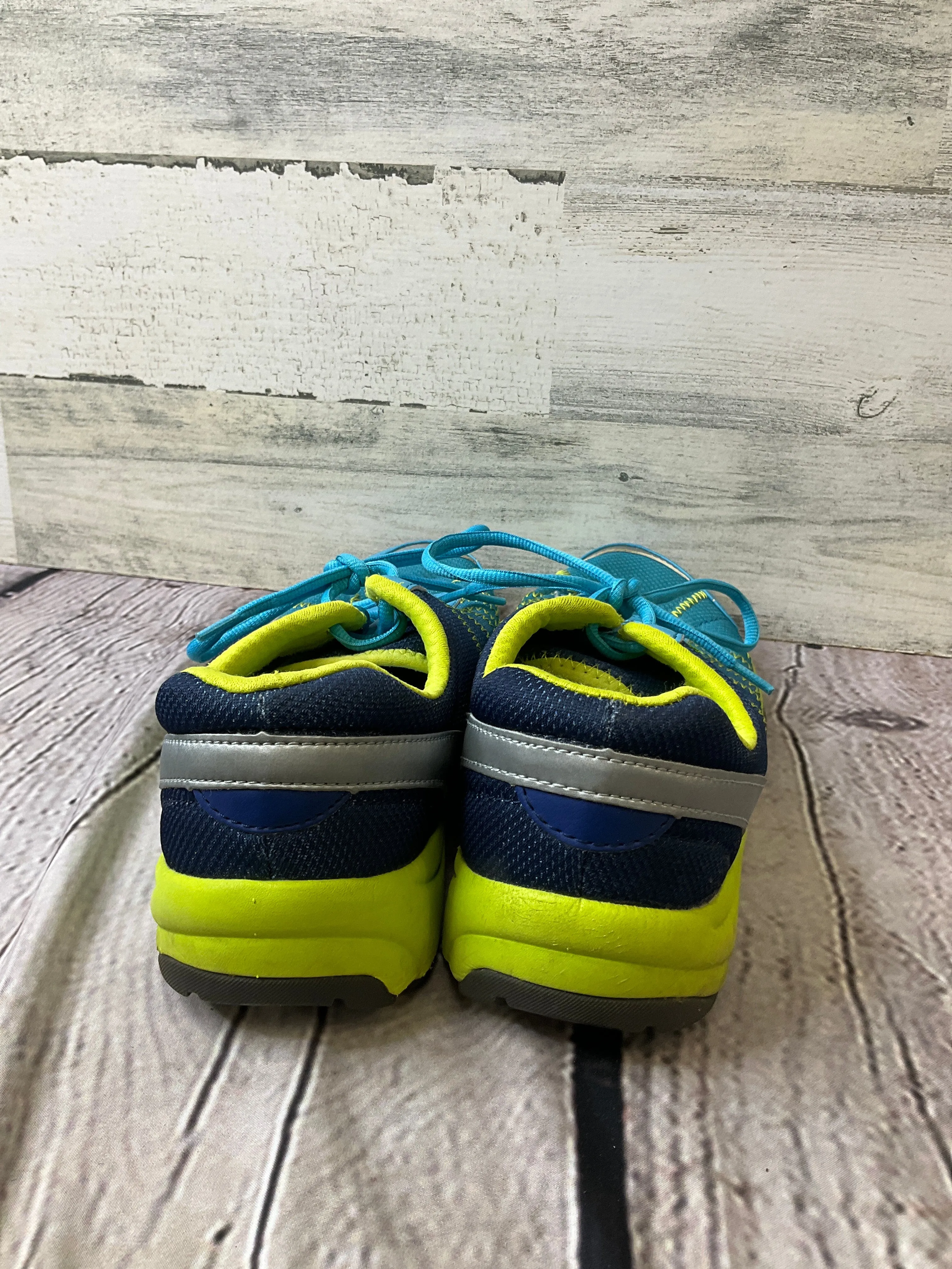 Shoes Athletic By Vionic  Size: 8