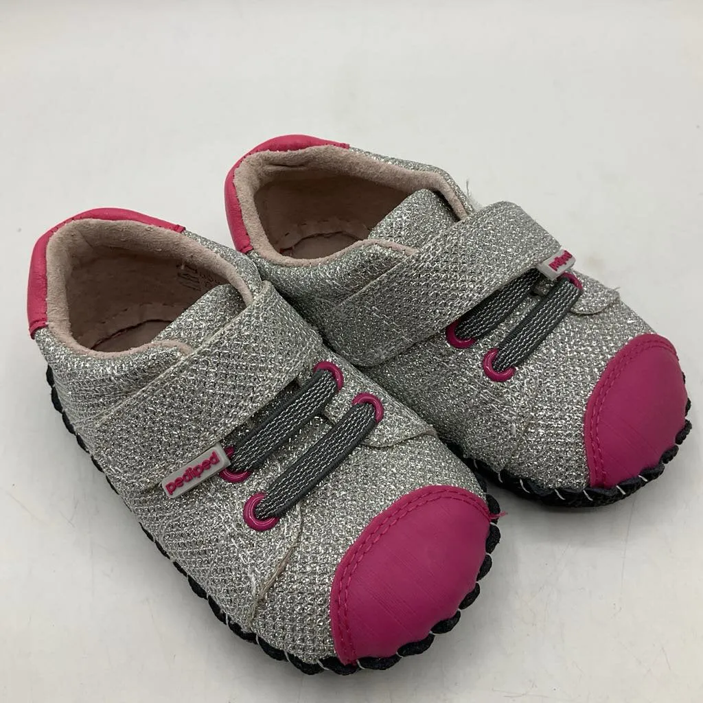 Size M (12-18m): Pediped Jake/SILVER Soft-Soled Baby Shoes NEW in BOX