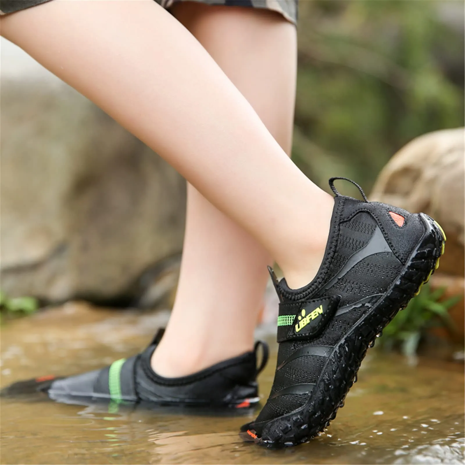 UBFEN Water Shoes for Kids Boys Girls Aqua Socks Barefoot Beach Sports Swim Pool Quick Dry Lightweight Toddler Little Big Kid A Black Green 8 Big Kid